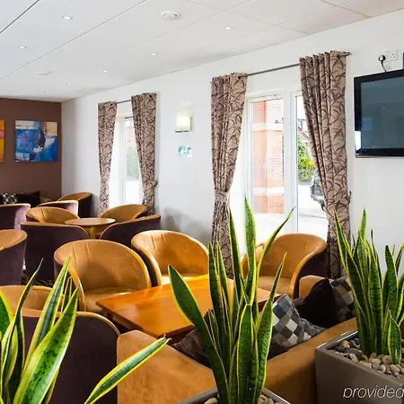 Hotel Express East By Ihg 3*