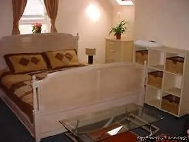 בית הארחה Hendham House מנצ'סטר