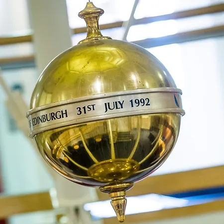 Pendulum 3* Manchester