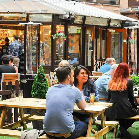 Hotel Pendulum Manchester