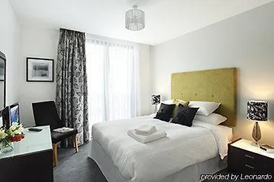 Cove Minshull Street Hotel