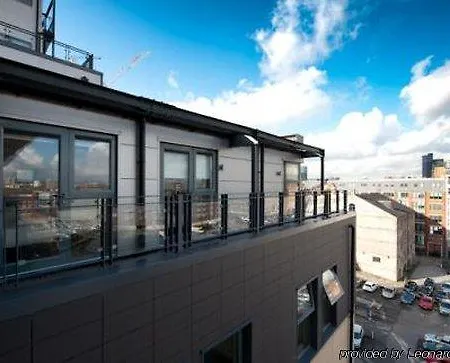 Cove Minshull Street Apartmanhotel