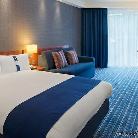 快捷曼切斯特市中心假日酒店 酒店