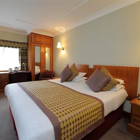 Western Pinewood Manchester Airport-wilmslow 4*