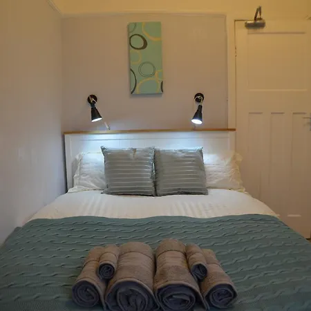 Sandy House Pensión *