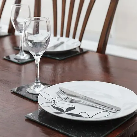 My-places Abbotsfield Court Townhouse Apartment Manchester