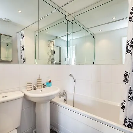 Apartment My-places Abbotsfield Court Townhouse *