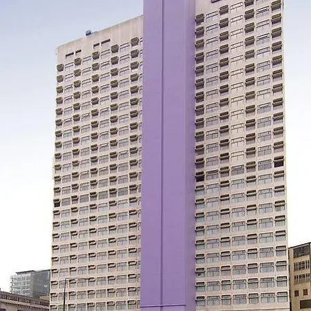 Premier Centre 3*