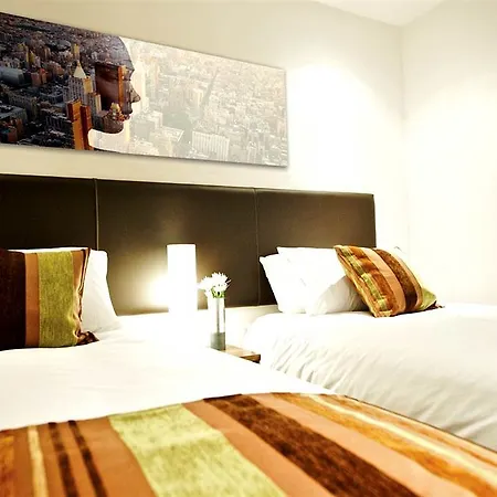 By Marriott Piccadilly