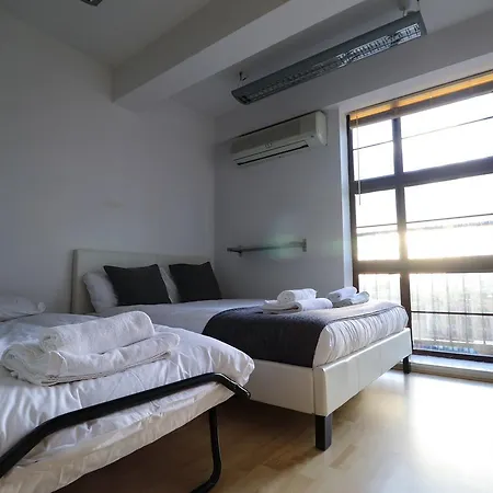 Central Penthouse Апартаменты *