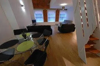 Stop 4* Manchester