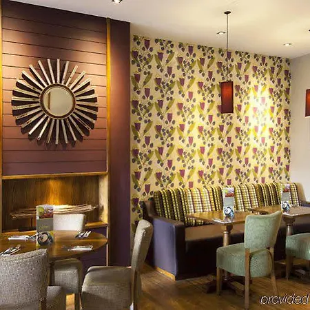 Premier Hotel