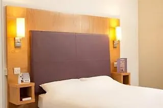 ホテル Comfort Manchester North 3*