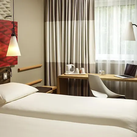 Ibis Centre Princess Street 3* Manchester