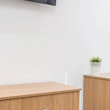 Apartment Studio In Central *