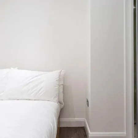 Apartment Studio In Central *