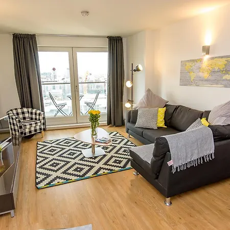 Apartment Approved Serviced Skyline *