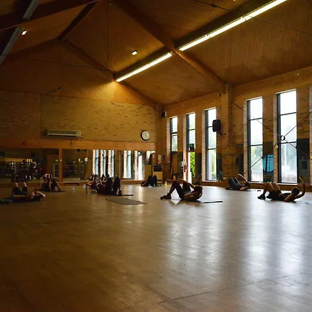 The Waterside And Leisure Club 3*