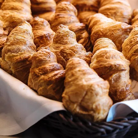 One Manchester-piccadilly Отель