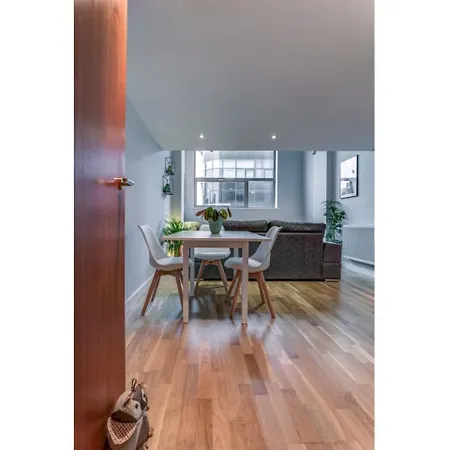 Stylish And Modern 1-br Flat In Ancoats, Sleeps 4 Апартаменты