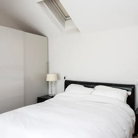 Amazing Spacious 2 Bed Duplex Penthouse W Balcony Apartmán Manchester