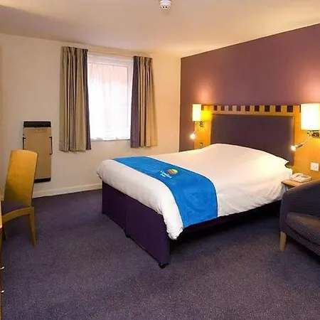 Comfort Manchester North ホテル 3*