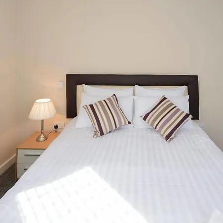 City Gate Apartment *