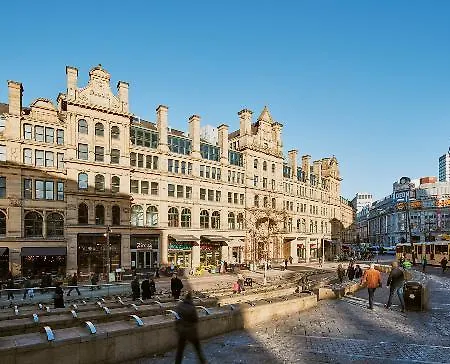 Appart hôtel Roomzzz Victoria 4*