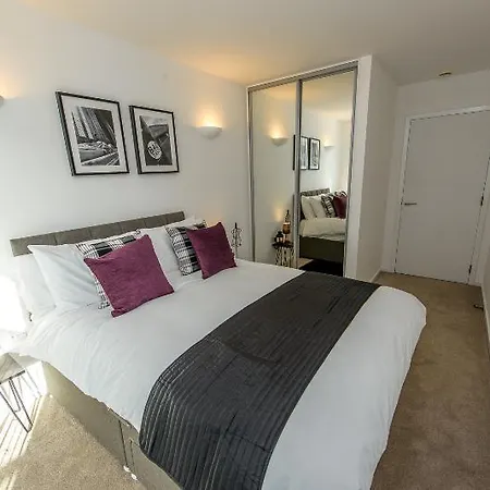 Approved Serviced Skyline Apartment