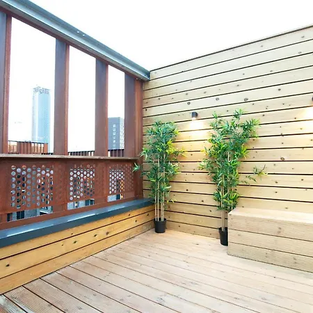 Approved Serviced Homes - Roof Gardens *