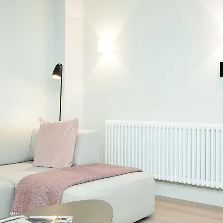 Approved Serviced Homes - Roof Gardens Apartmán