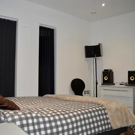 Cosy 2 Bedroom Close To Deansgate *