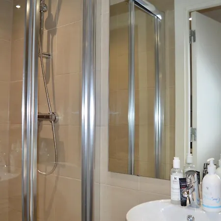 Cosy 2 Bedroom Close To Deansgate * Манчестер