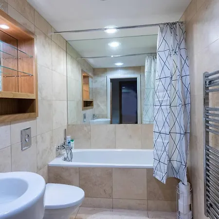 Amazing 2bd Apt - 5 Mins From Piccadilly Station!!