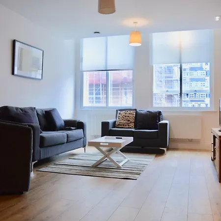 Modern And Stylish 2 Bedroom In Апартаменты Манчестер
