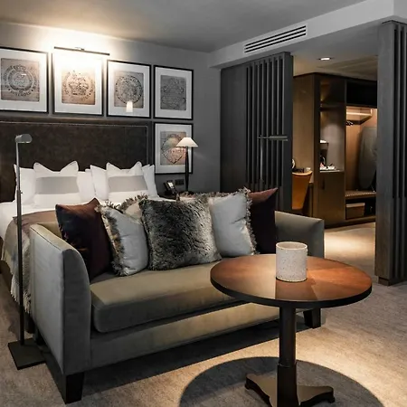 Hotell Dakota 4*