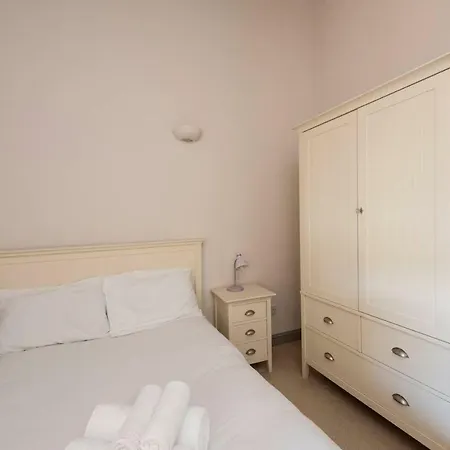 Exclusive 3 Bedroom In Northern Quarter By Guestready *