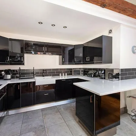 Exclusive 3 Bedroom In Northern Quarter By Guestready Manchester