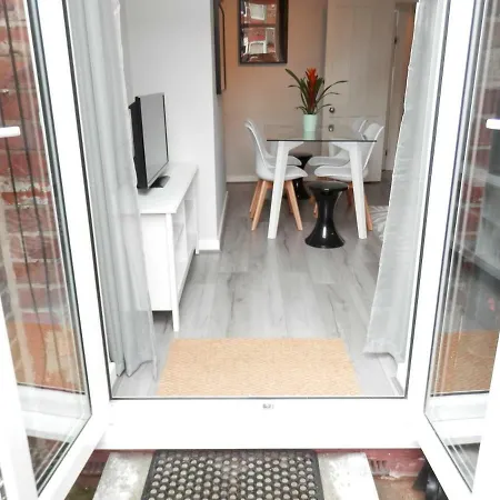 The Thornfield 3 Bedroom Close To The City Holiday home