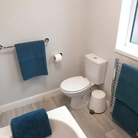 The Thornfield 3 Bedroom Close To The City Holiday home *