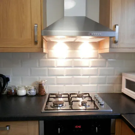 The Thornfield 3 Bedroom Close To The City Manchester