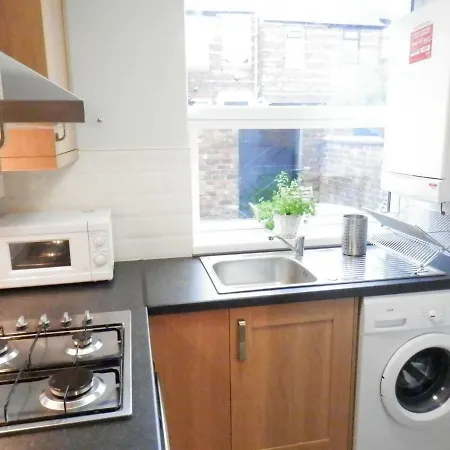The Thornfield 3 Bedroom Close To The City * Manchester