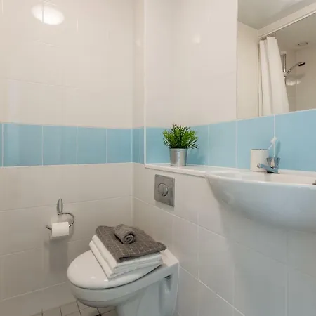 Otel Modern Student-only Ensuite In Central Manchester