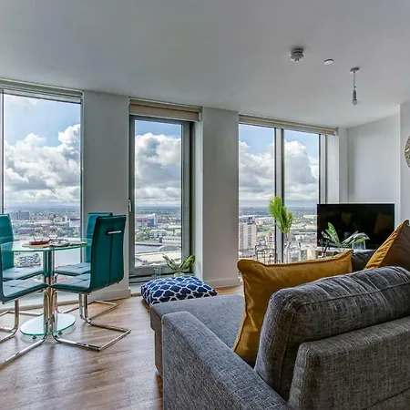 아파트 The Penthouse Of The Quays - Parking