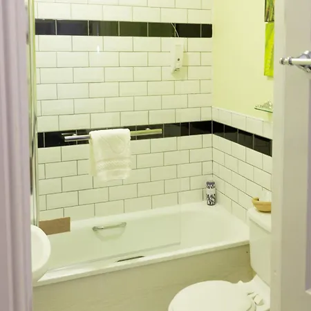 The Ascott Guest house 4*