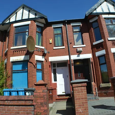 Birchfields 3* Manchester