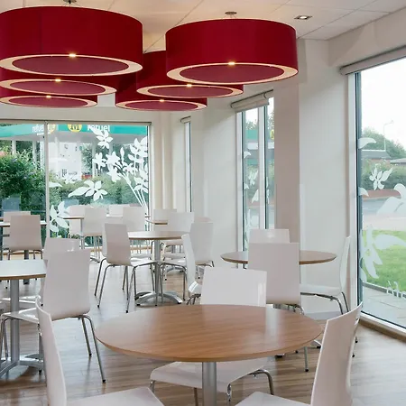 Travelodge Salford Quays Hotel