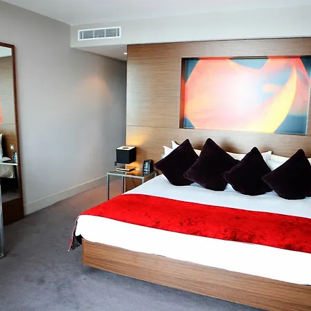 Hilton Deansgate 4*