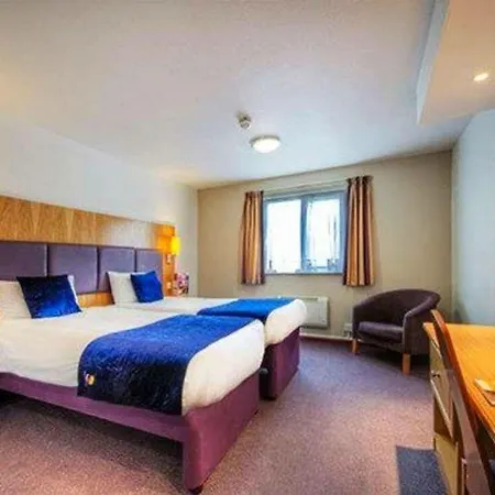 ホテル Comfort Manchester North ミドルトン