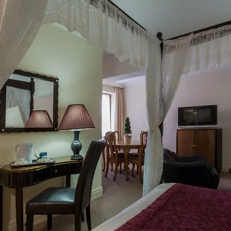 Britannia & 曼彻斯特